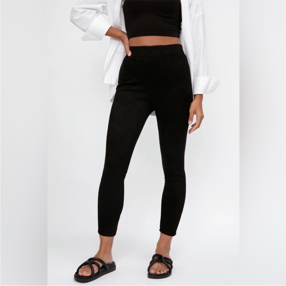 L'AGENCE Nini Faux Suede Stretch Pull On High Rise Crop Pants Leggings Black S